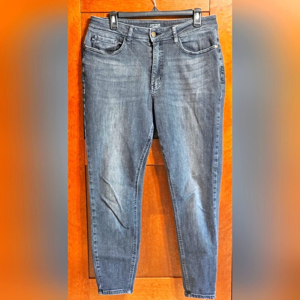 Judy Blue Skinny Jeans